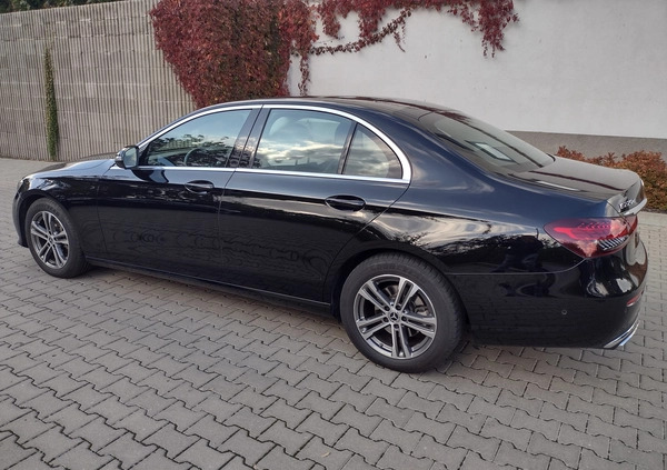 Mercedes-Benz Klasa E cena 184500 przebieg: 80000, rok produkcji 2022 z Otmuchów małe 191